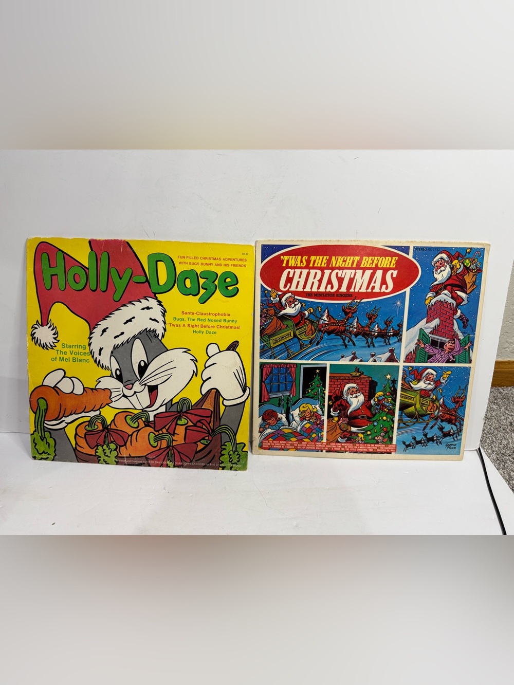Vintage Christmas Vinyl Records Case — Does not come with Vinyls